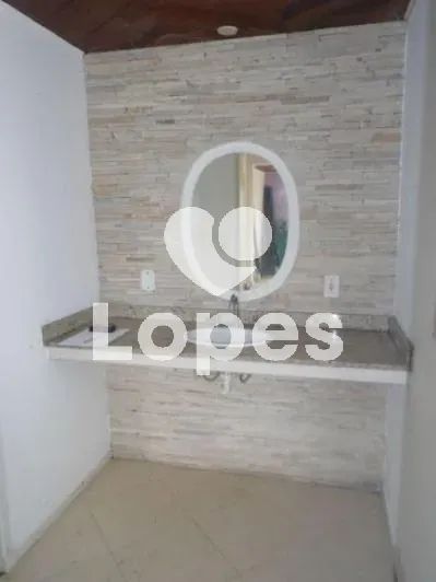 Centro | Casa 4 quartos, sendo 1 suite