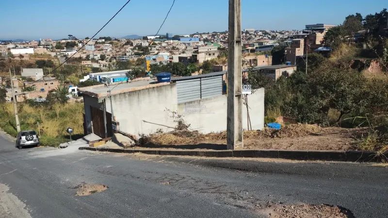 LOTE DE 250 M2 COM AGUA E LUZ - Foto 4