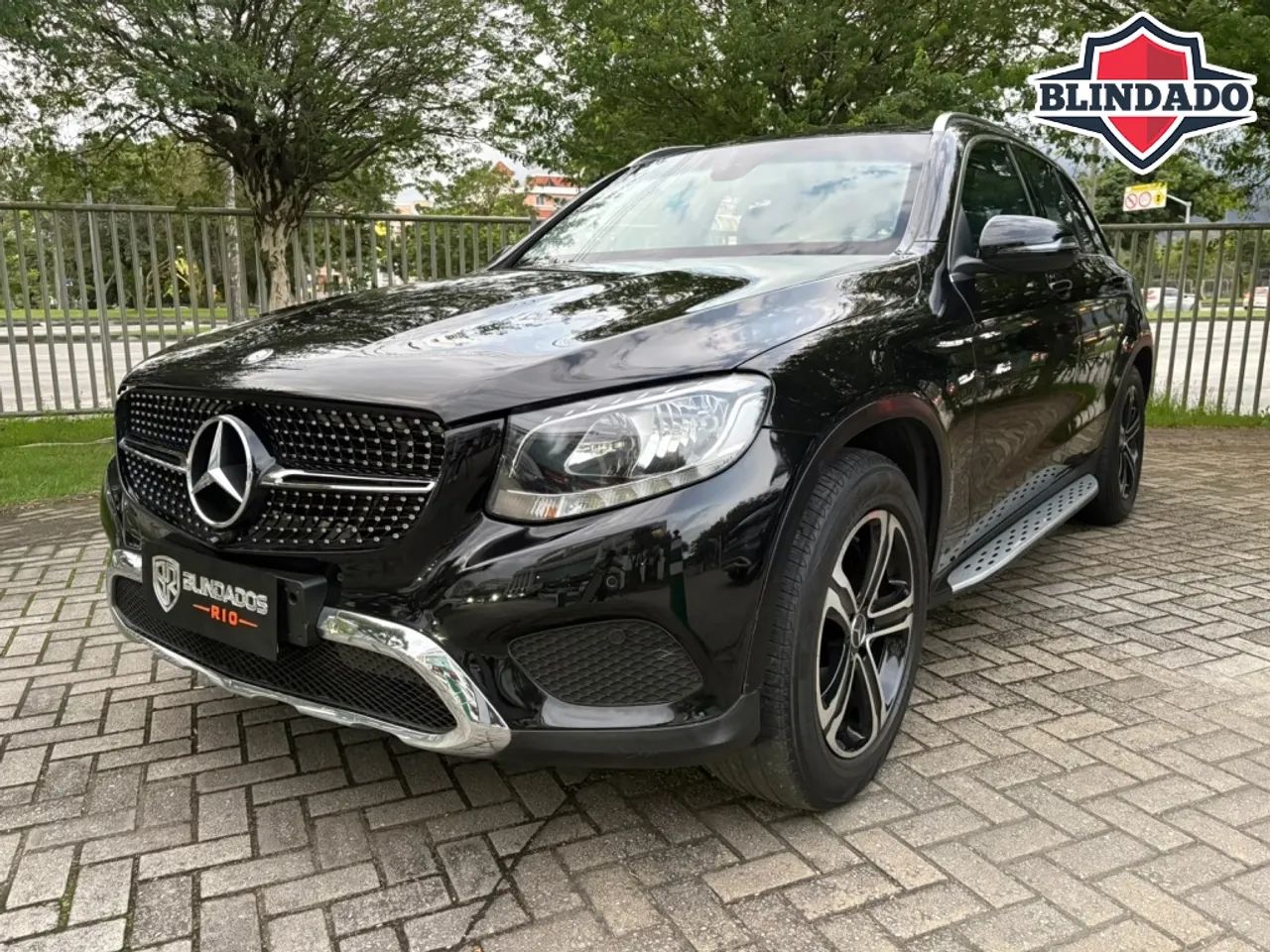 Mercedes-Benz GLC 250 Sport 4matic 2.0 TB 16V Aut. 2017