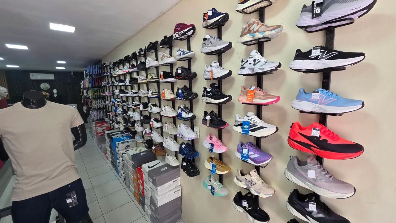 Vendo Loja COMPLETA (ROUPAS E CALÇADOS) - Foto 3