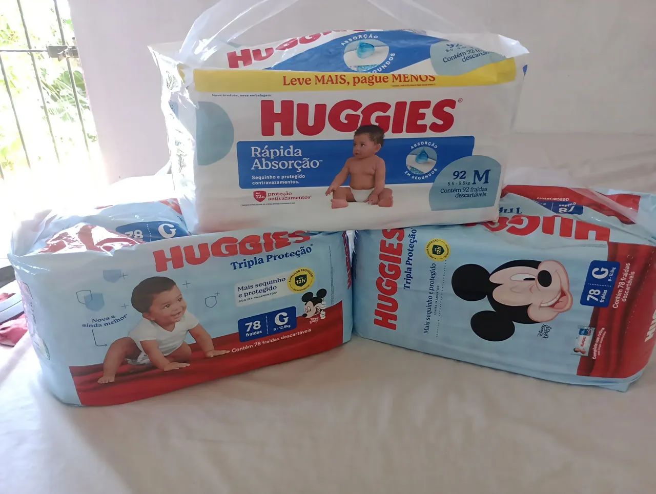 Huggies fraldas G e M venda e troca.