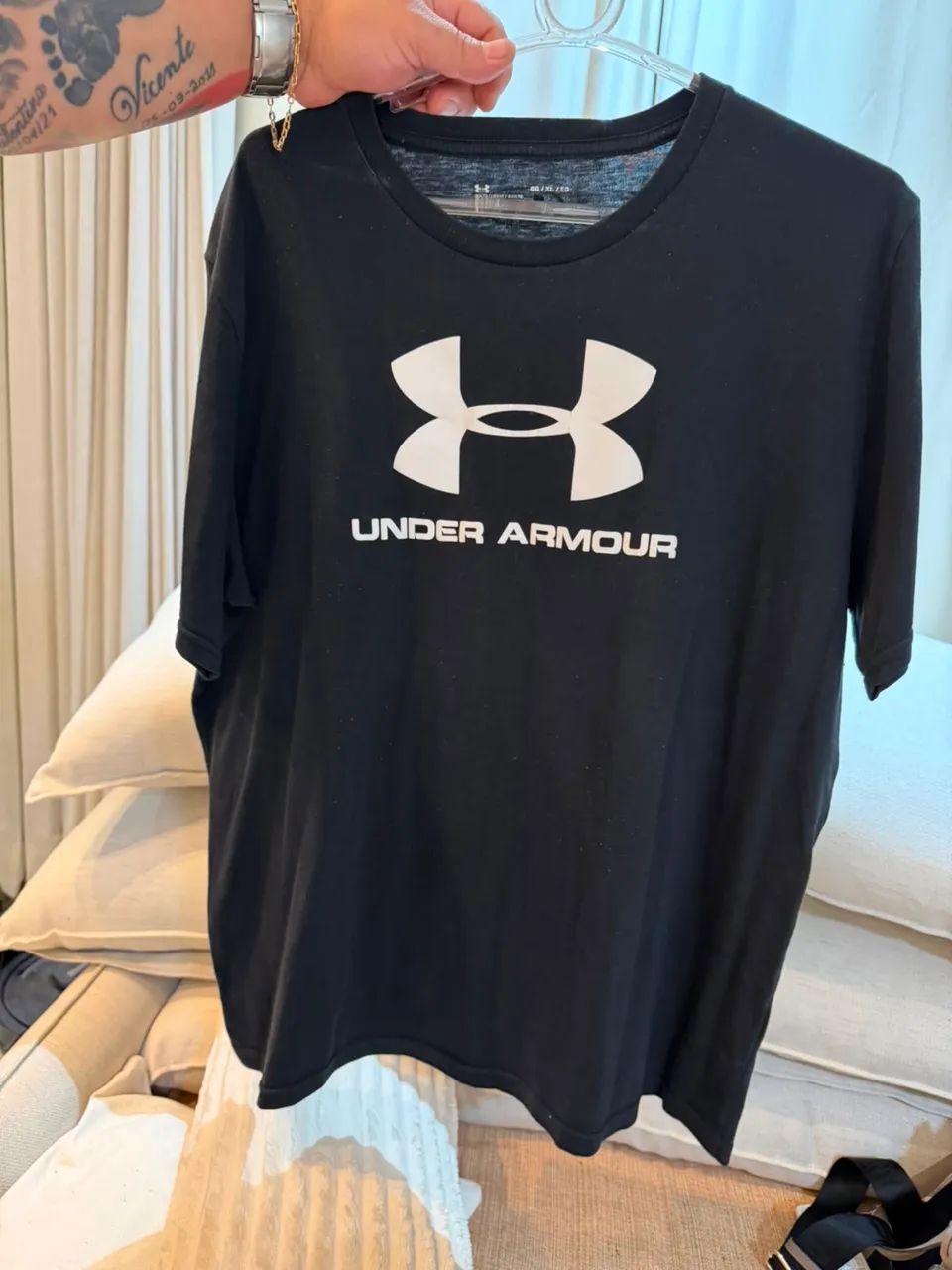 Roupas e tênis  - Foto 5