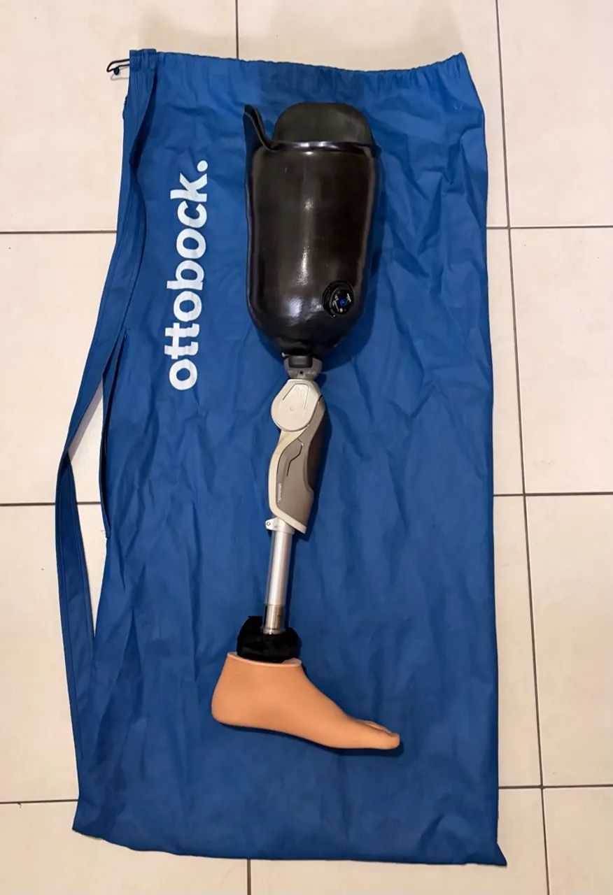 Prótese de Joelho e Pé da Ottobock - Foto 2