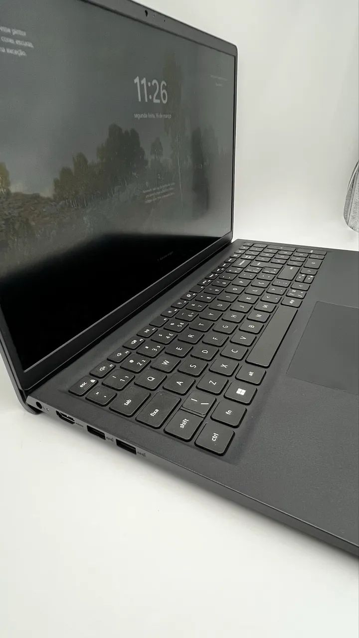 累積1705 Dell 3520 i5 16GB 256GB Office Notebook Dell Inspiron 15 3520 Intel Core i5 1235U 15,6