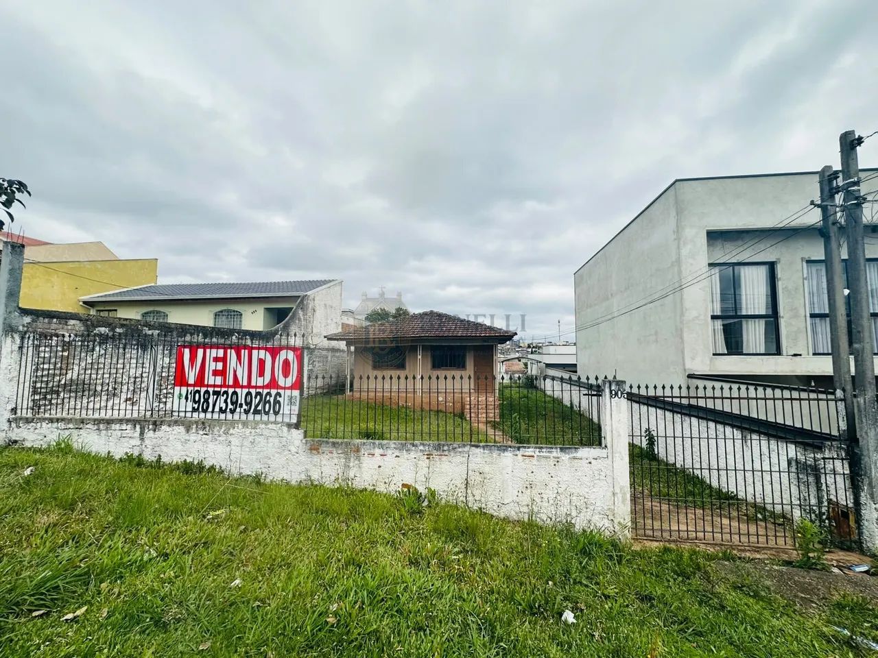 Excelente terreno no Capao Raso.