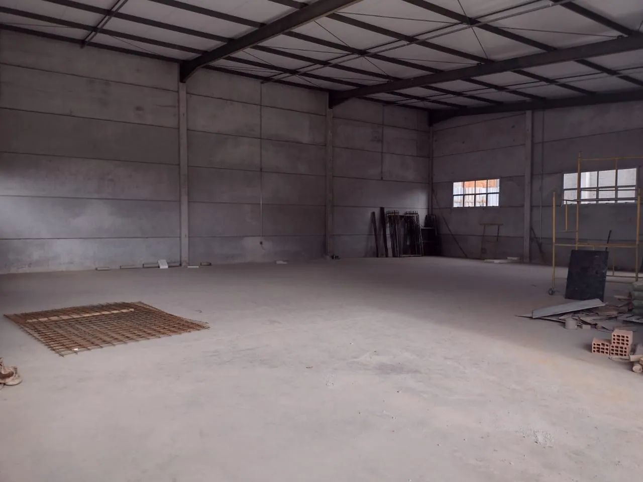 GALPAO DE 300M² NO BAIRRO CASTELO - Foto 4