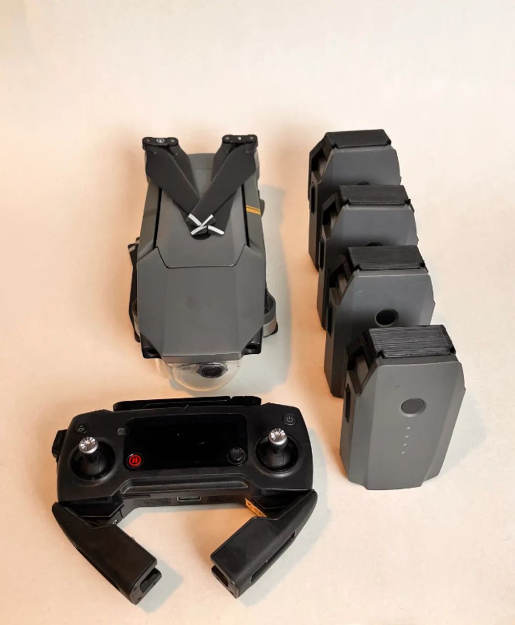 DJI Mavic Pro Fly More Combo 1ª Geração + 5 Baterias
