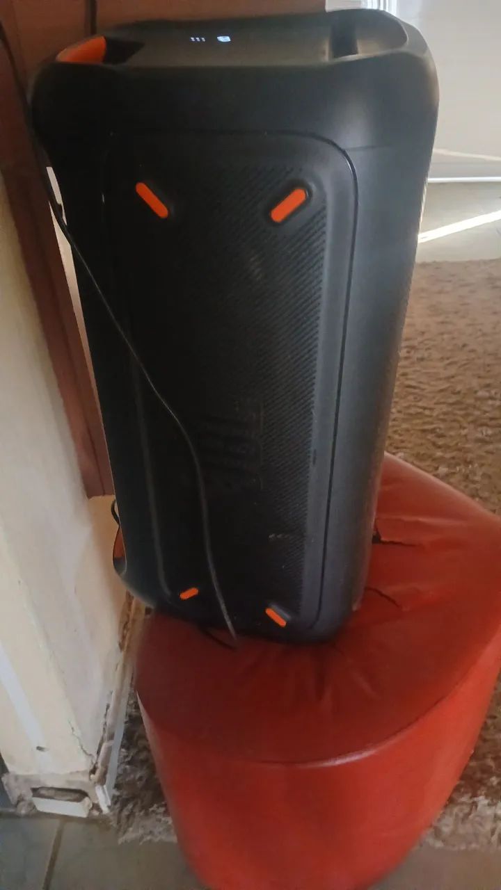 Som JBL partybox 100