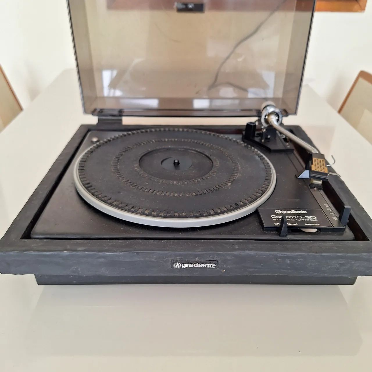 Toca-discos Gradiente Garrard S-125