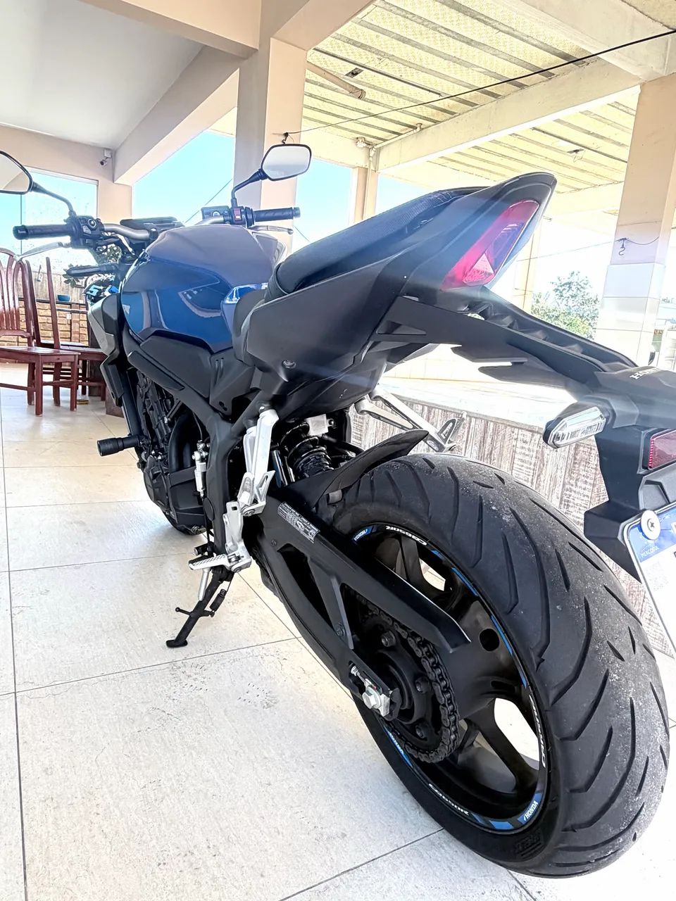 CB650R E-CLUTCH - Foto 4