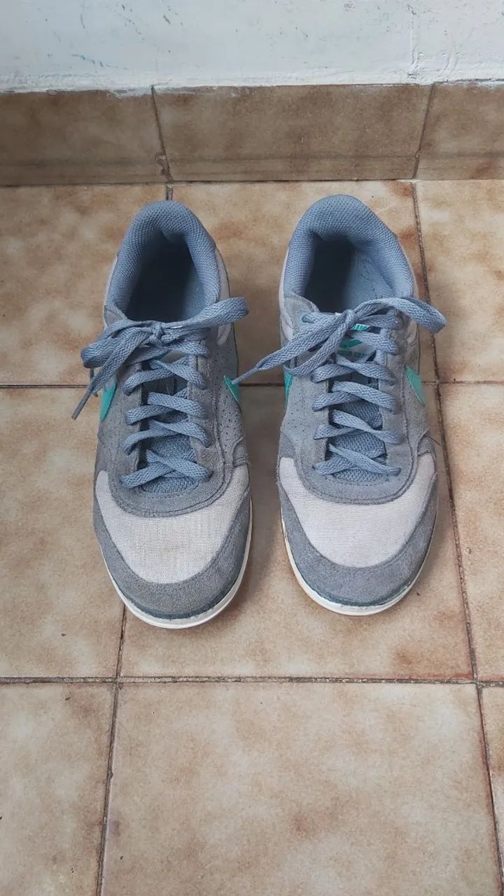 Tenis de camurça nike 37