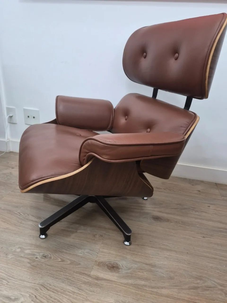 POLTRONA CHARLES & EAMES  ES670 - Foto 2