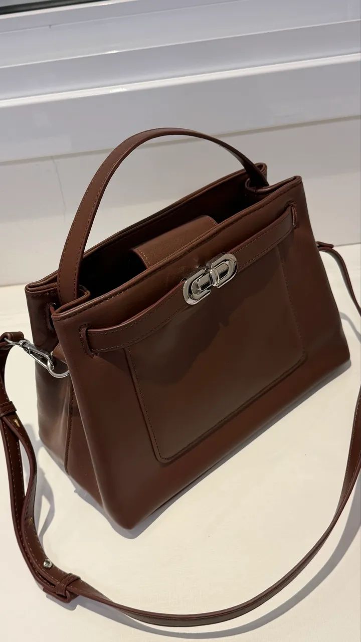 Bolsa Arezzo marrom vinho  - Foto 4