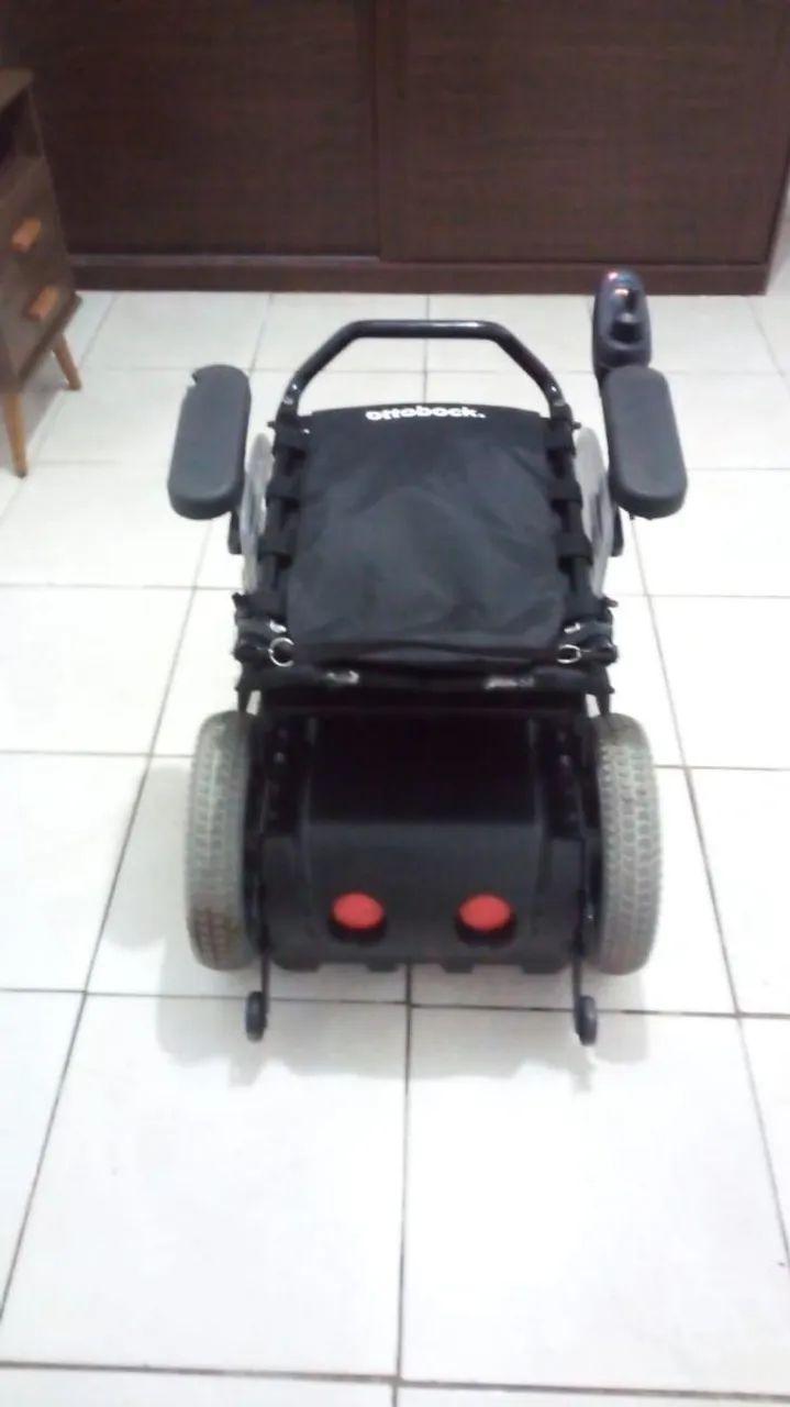 Cadeira de rodas motorizada ortobox b400 - Foto 6