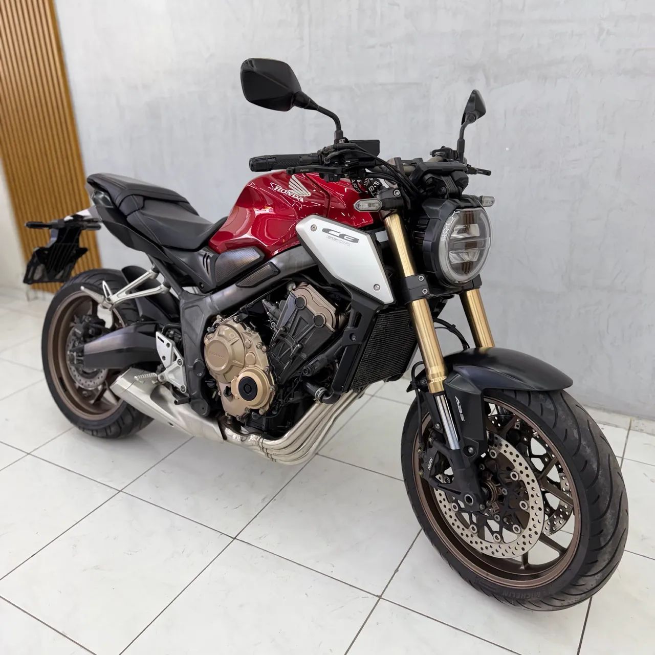 Honda cb650R 2022 - Foto 3