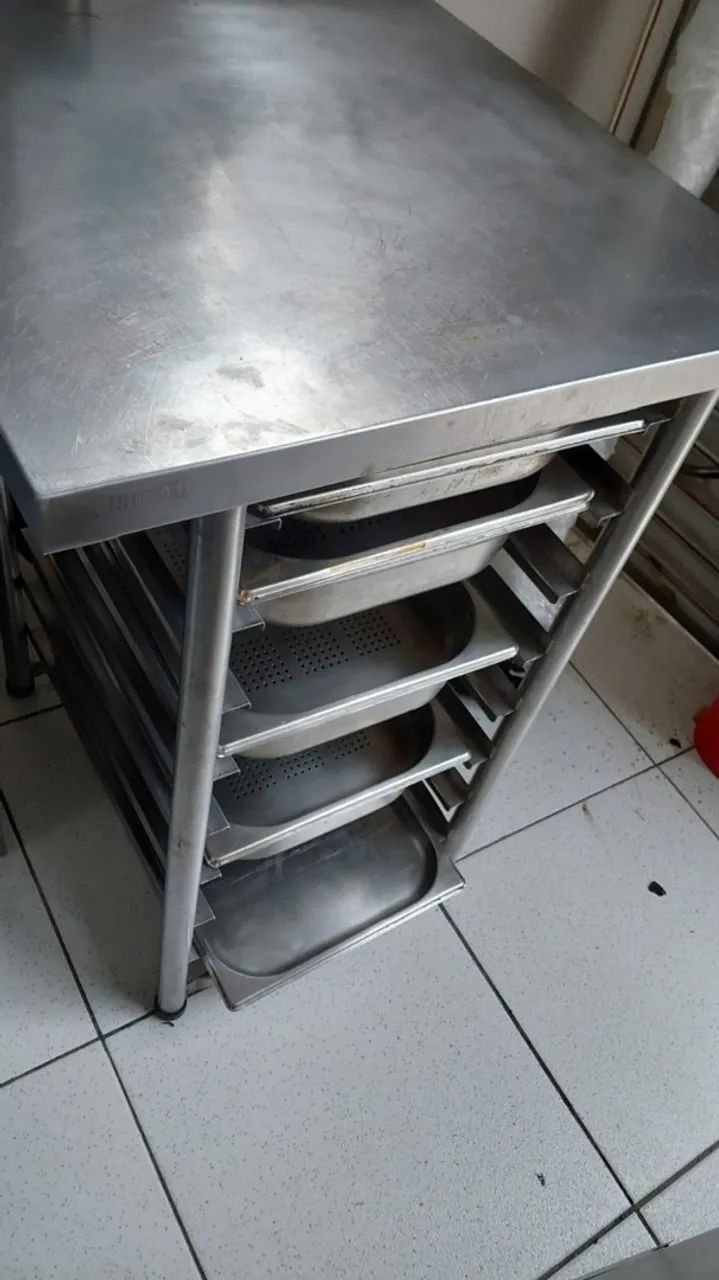 Mesa Esqueleto Aço Inox Com as Assadeiras  - Foto 4