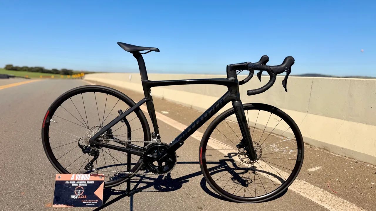 Specialized Tarmac SL7 Disc Carbon 
