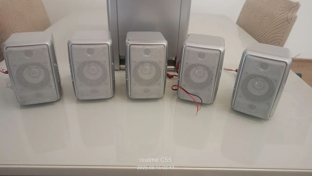 Conjunto de 5 caixas de som e 1 Subwoofer com alto-falante de 10 polegadas  - Foto 2