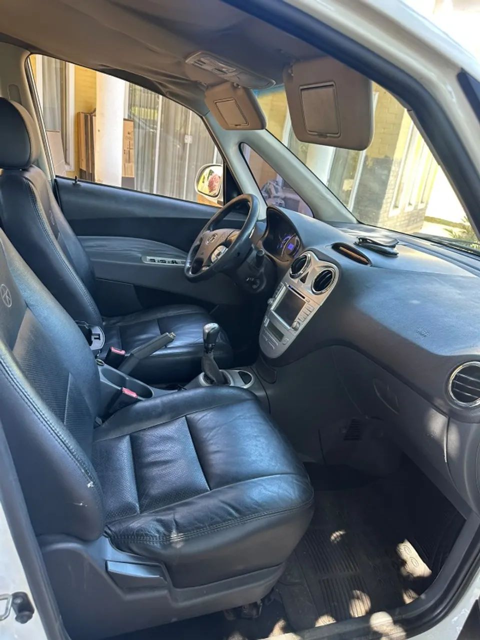 JAC J6 2.0 16V 5P Mec. 2013 - Foto 2