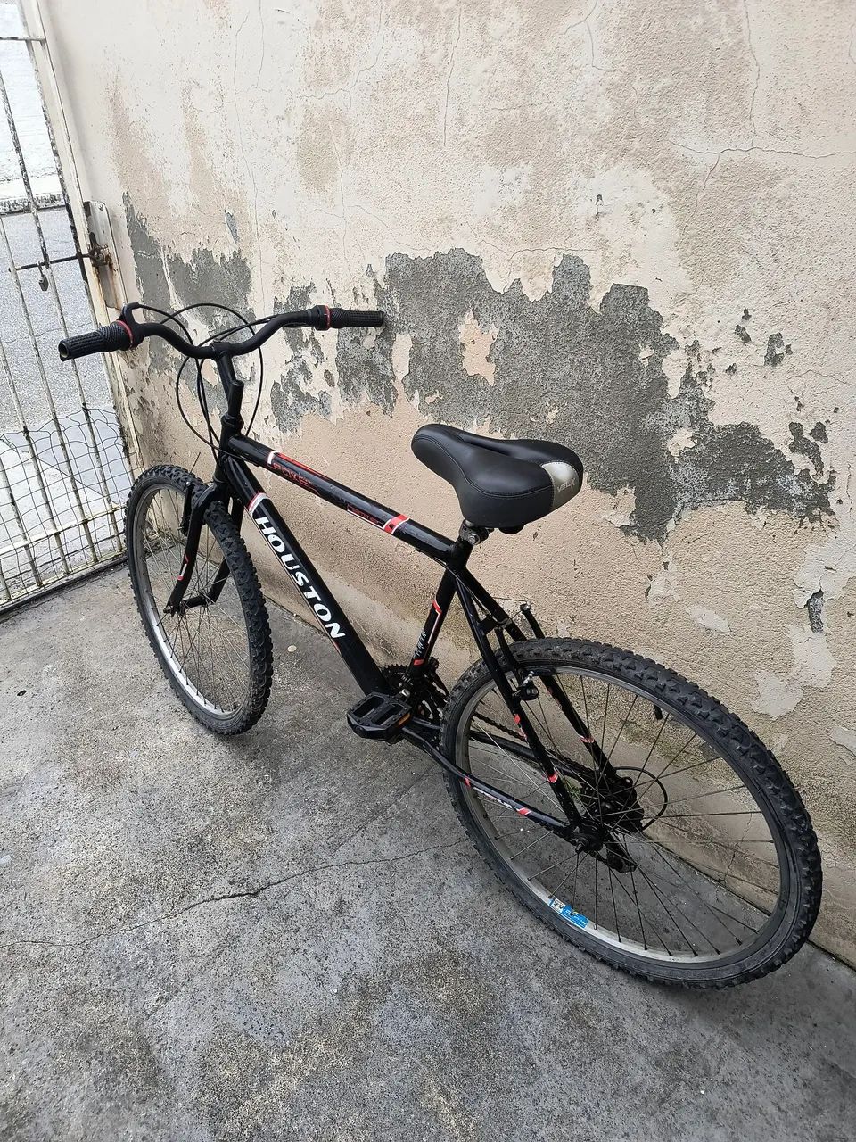 Bicicleta aro 26 com marcha tudo funcionando certinho  - Foto 4