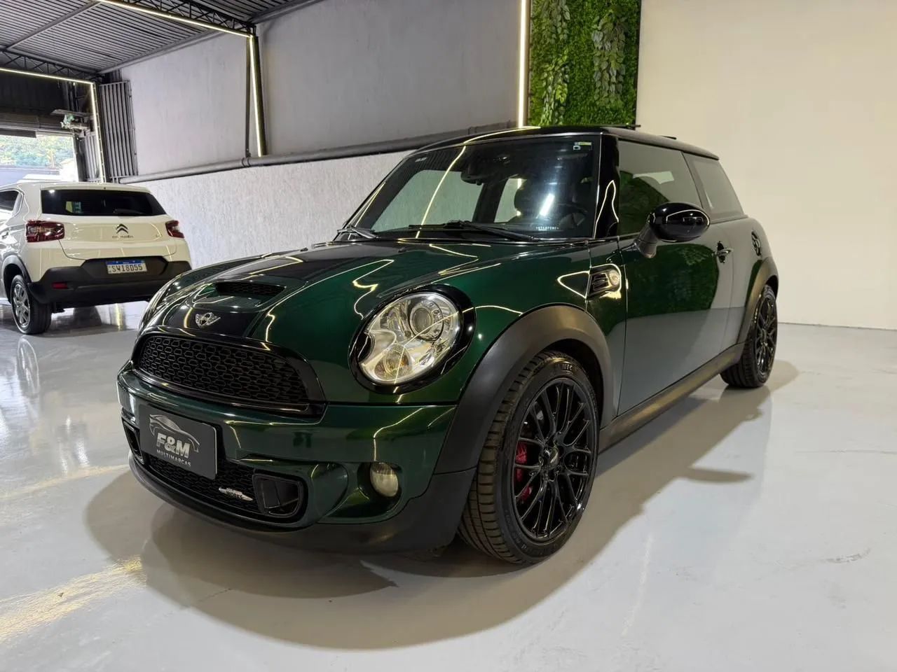 Mini Cooper John Works 1.6 Mec. 2012 - Foto 2