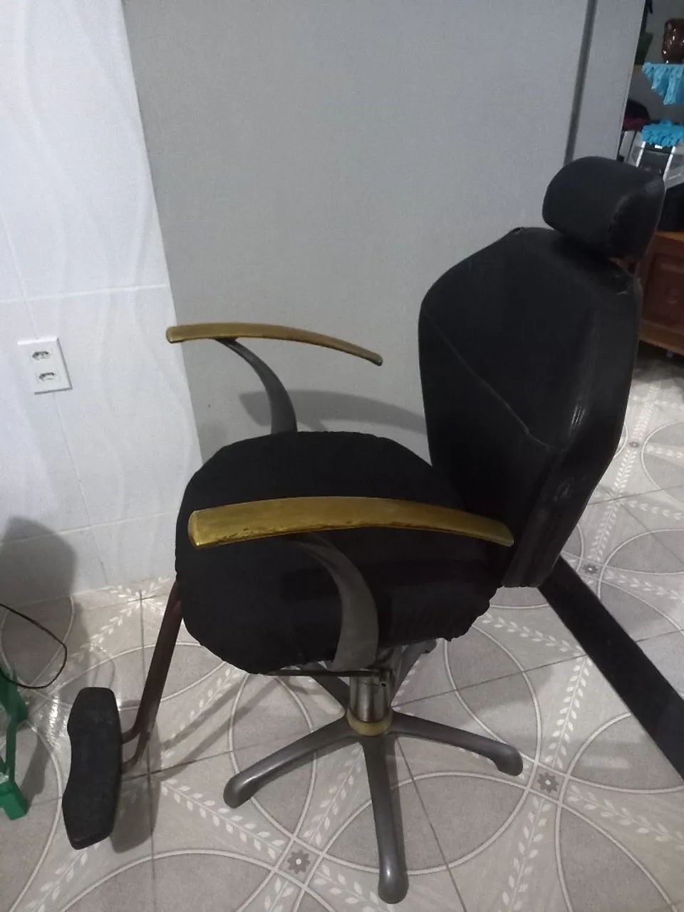Barber Chair65153842533633120
