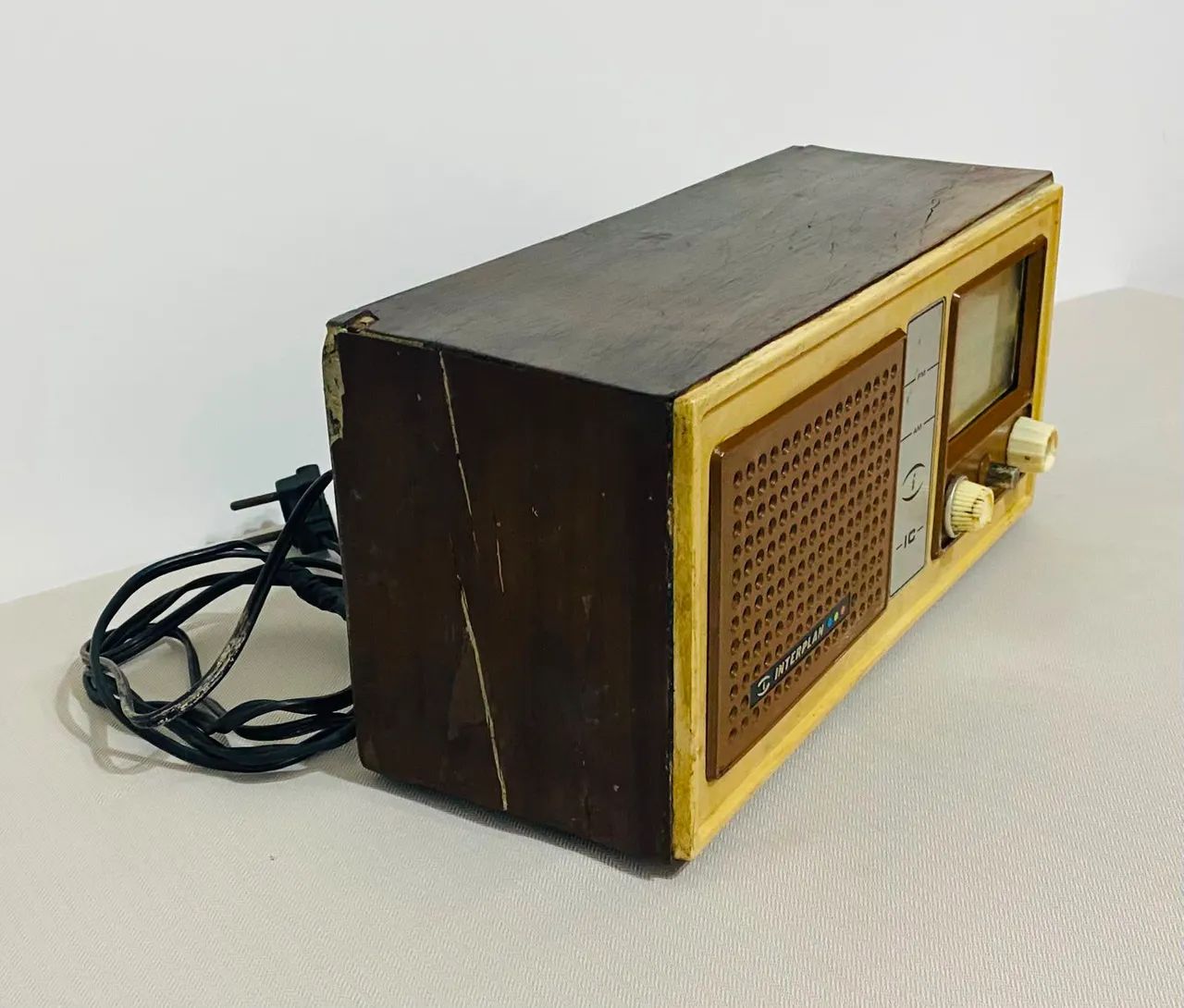 Rádio De Mesa Vintage Interplan Década 70/80 Funcionando - Foto 4