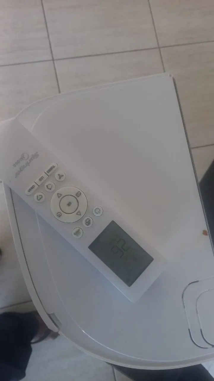 Evaporadora Inverter Midea  - Foto 3