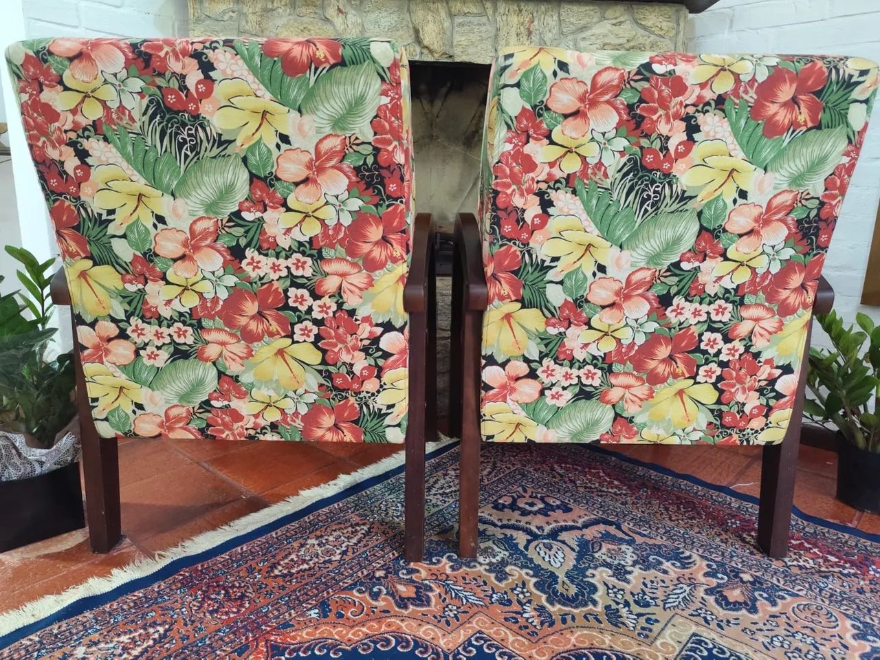 Poltronas 300 cada  - Foto 2