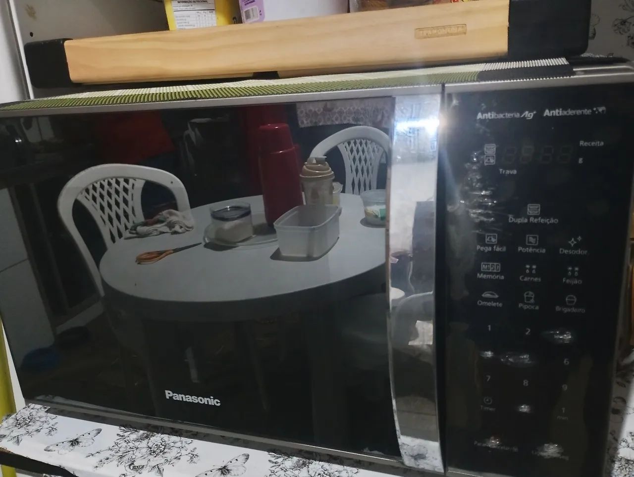 Microondas Panasonic . 27 litros 