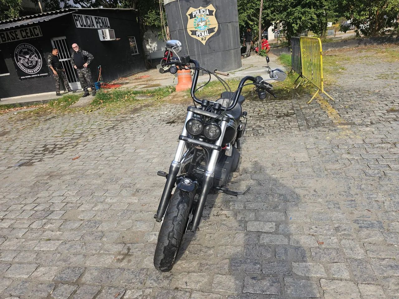 FAT BOB 2016 - Foto 2