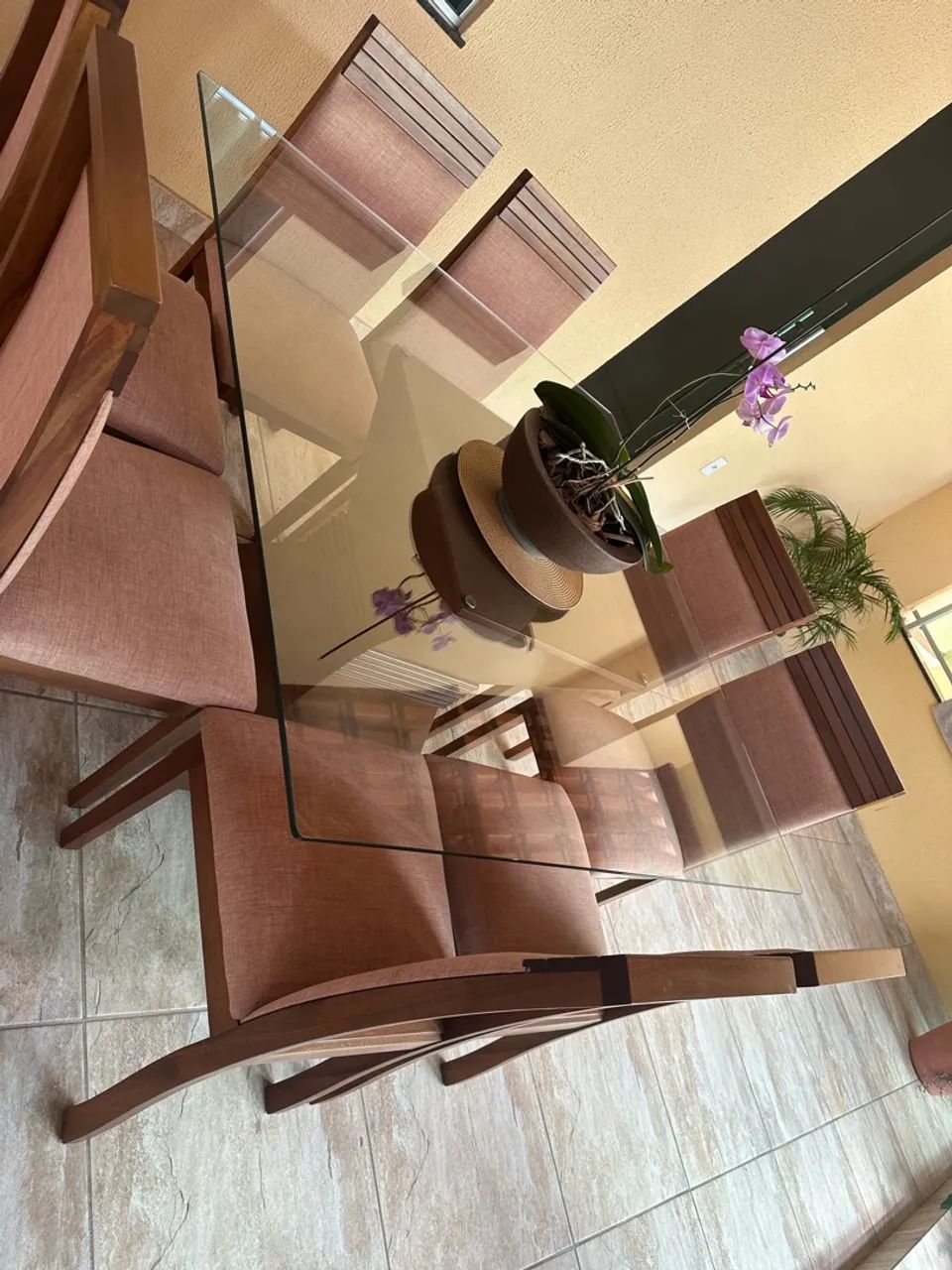Vendo mesa sala de jantar semi nova  - Foto 4