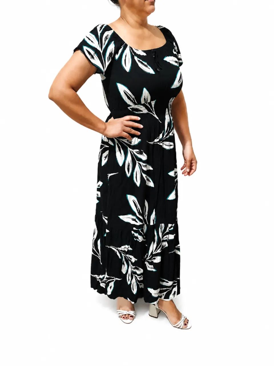 Vestido longo estampado preto e branco - Foto 3
