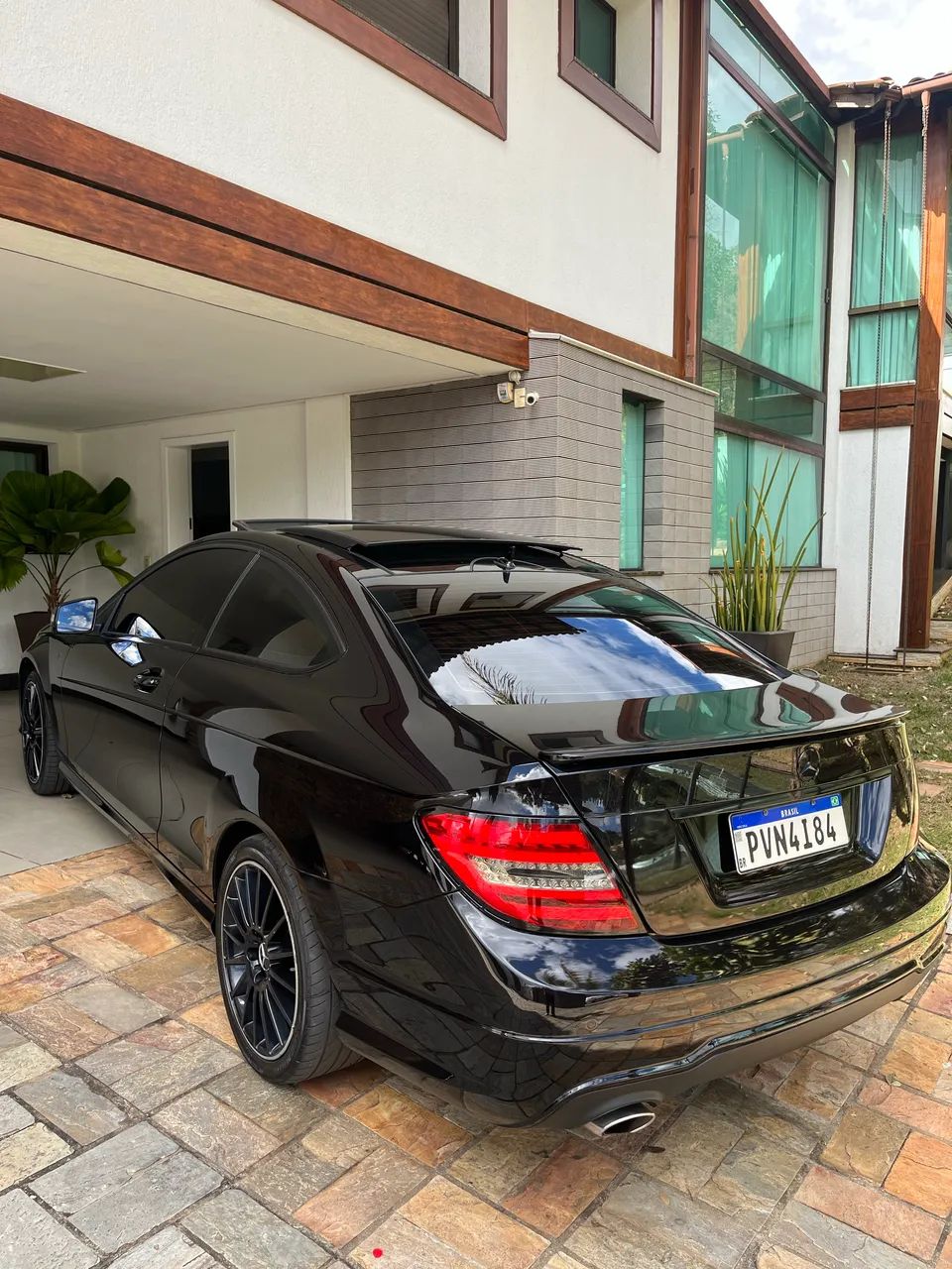 Mercedes-Benz C-180 CGI Coupe Sport 1.6 TB 16V Aut. 2015