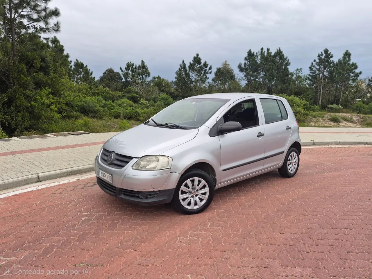 Volkswagen Fox Plus 1.0mi/ 1.0mi Total Flex 8V 4P 2008 - Foto 4