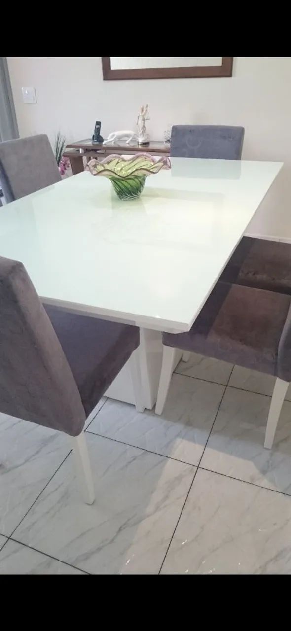 Mesa jantar  em laca branca 6 cadeiras  - Foto 2