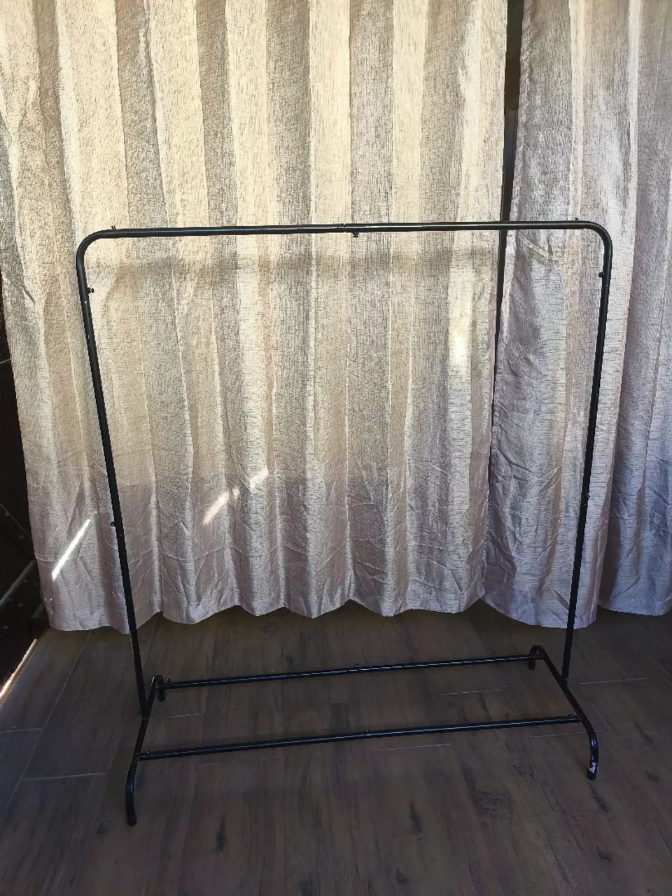 Arara de roupas