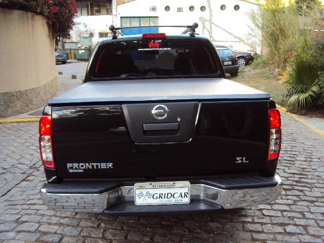 Nissan Frontier - Foto 4