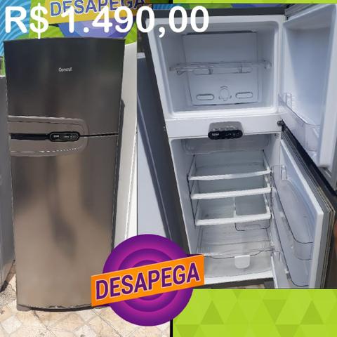Geladeira cônsul duplex inox conservada Upp DESAPEGAA
