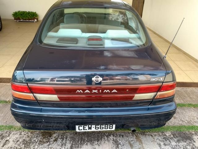 Nissan máxima