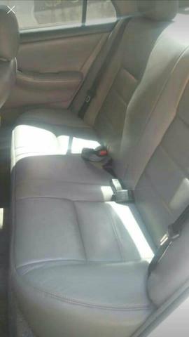 Corolla XEI 1.8 MANUAL 2003 - Foto 3