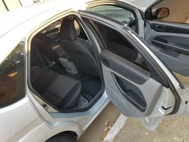 Focus Hatch 1.6 - Foto 8
