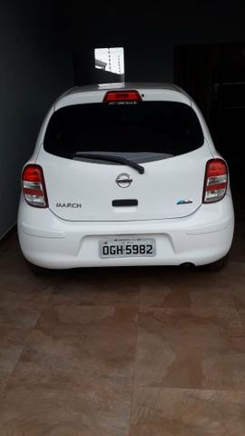 Nissan March - Foto 2