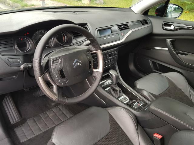 Citroen C5 Sedan 2011 - Foto 16