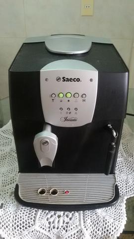 Cafeteira Saeco Incanto