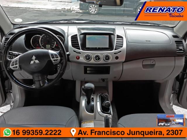Mitsubishi L200 Triton 3.5 HPE 4x4 CD - 2012 Automática Flex - Foto 9