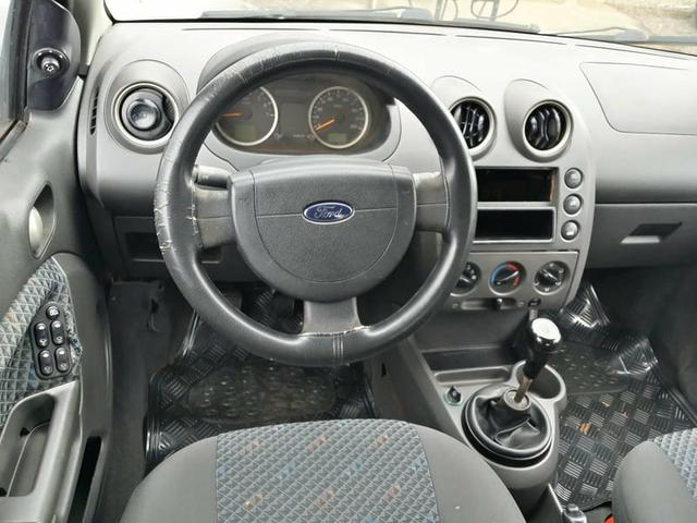 Ford Fiesta - Foto 4