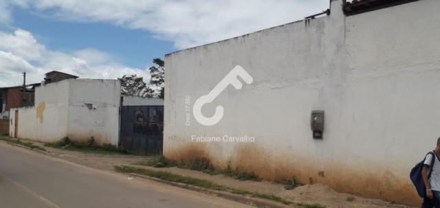 SÃO SEBASTIÃO DO PASSÉ, Centro! Galpão com 1.400m² com área edificada coberta. R$3.200,00.