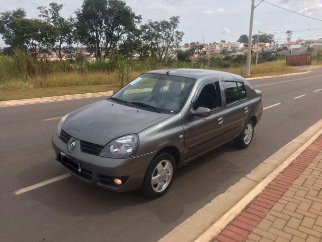 Vende-se Renault Clio Sedan 2006 - Foto 9
