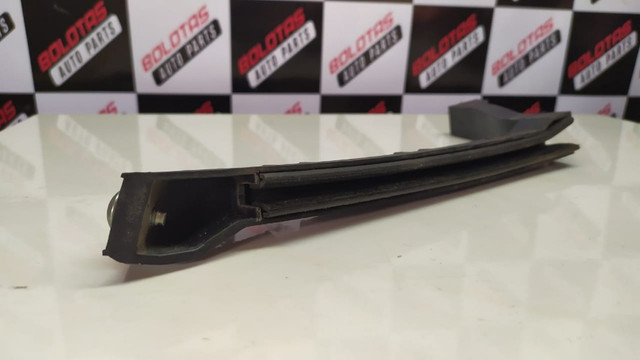 Suporte Guia Vidro Fiat Punto/Linea Traseira Esquerda 08/16 COD-51797692